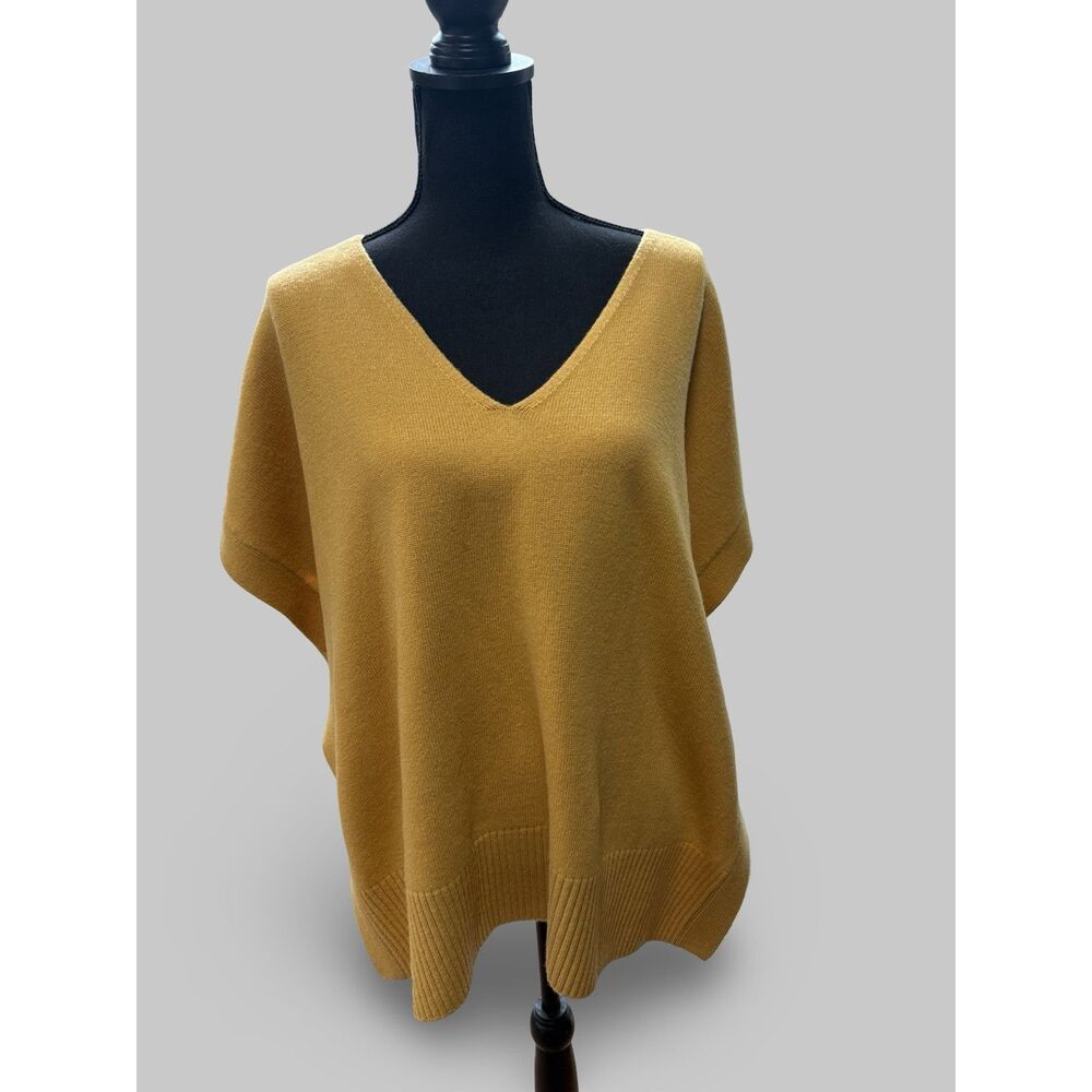 Stella Forest Paris Merino Wool V Neck Top